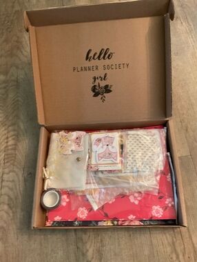 #8 The September 2018 Planner Society kit